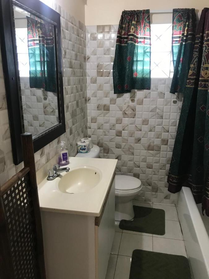 Perfect Vacation Villa Teluk Montego Bagian luar foto